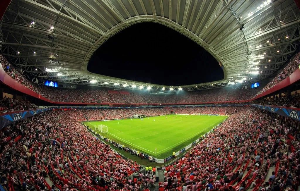 热爱足球的人们将迎来一场视觉盛宴