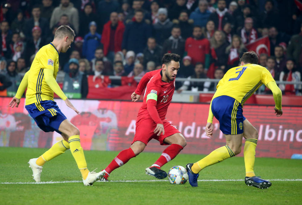 西班牙遭遇了出局危机，是否会负于瑞典？